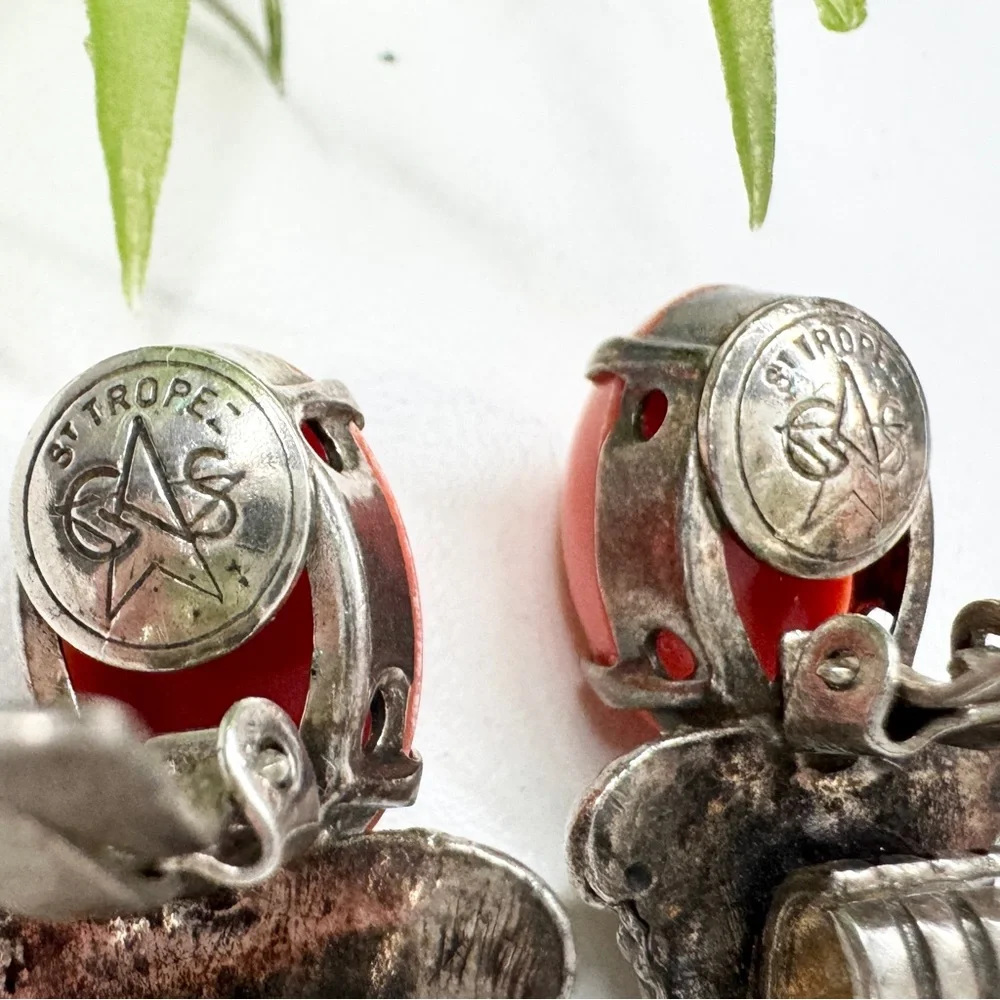 Vintage 80s GAS Bijoux St Tropez Faux Coral Cabochon Silver Tone Clip Earrings